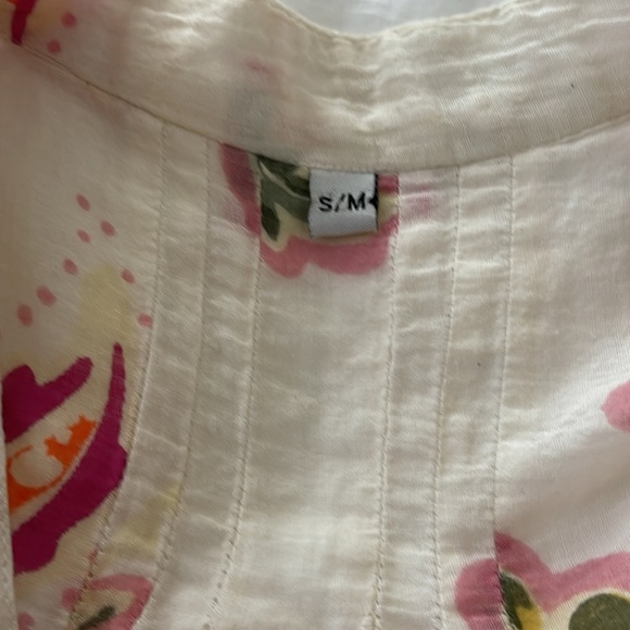 Floral Multicolor Button-Up Blouse - Picture 3 of 6